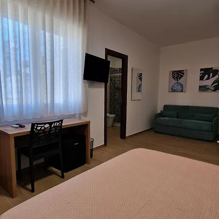 Maison De Teresa Guest house *