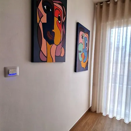 Maison De Teresa בית הארחה